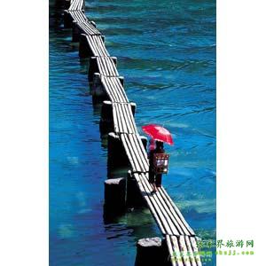 【長沙往返尊惠系列1】：張家界、天子山、鳳凰、韶山、長沙三晚四日游