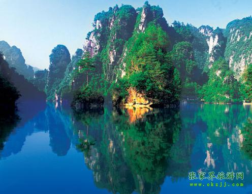 【長(zhǎng)沙往返線(xiàn)路4】張家界、天子山、黃龍洞、天門(mén)山、鳳凰古城五日游