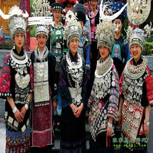 單獨(dú)成團(tuán)L線：（湘西風(fēng)情之旅）張家界、德夯大峽谷、鳳凰古城4天3晚獨(dú)立成團(tuán)游