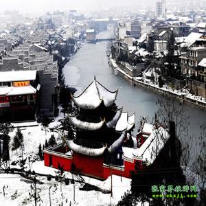 單獨(dú)成團(tuán)P線：（民俗風(fēng)情之旅）張家界、芙蓉鎮(zhèn)、德夯大峽谷、乾州城、鳳凰五日游