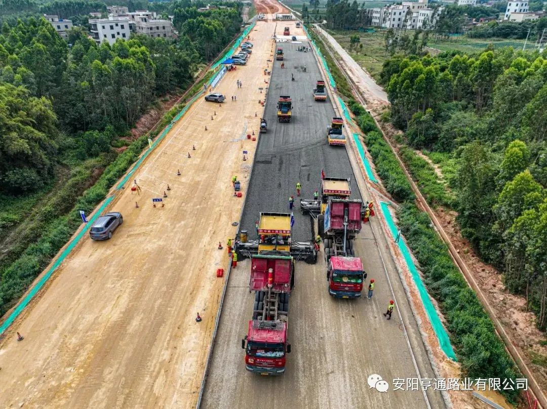 【省重 點項目】3D技術(shù)“打印”高速公路，南三島大橋項目進入路面工程施工階段